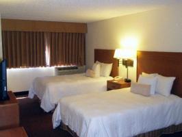 H I Express & Suites San Antonio Medical-Six Flags Екстер'єр фото